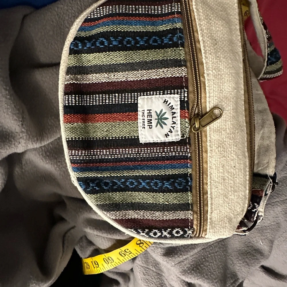 Sacred Threads Cream and Multicolor Crossbody Bag - Picture 3 of 3
